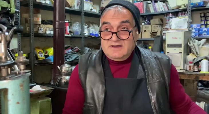 Ardahanlı Ayakkabı Tamircisi: 