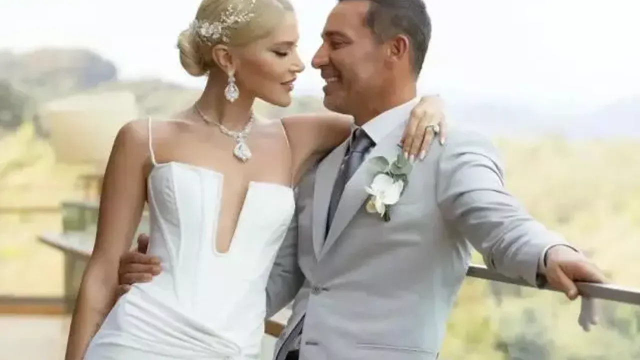 Mustafa Sandal ve Melis Sütşurup Boşanıyor mu? Ayrılık İddialarına İlk Kez Sessizlikle Yanıt
