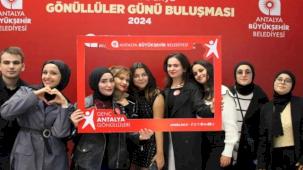 Antalya Konyaaltı'nda spor ve eğlence bir arada