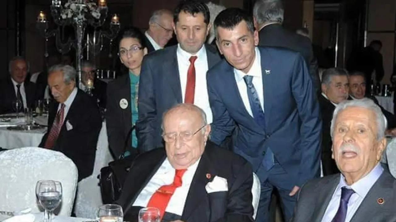 Demokratlar’dan İmamoğlu’na Demirel Tepkisi