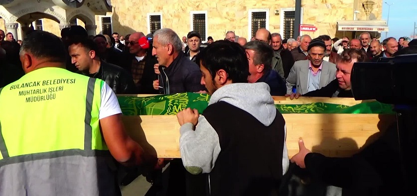 Artvin’deki heyelanda yaşamını yitiren 4 kişi Giresun'da toprağa verildi