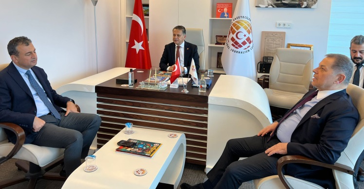 CHP’li Bulut’tan medyaya 'Küresel' mesaj