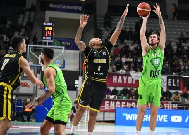 TOFAŞ Europe Cup'ta Porto'ya hazırlanıyor