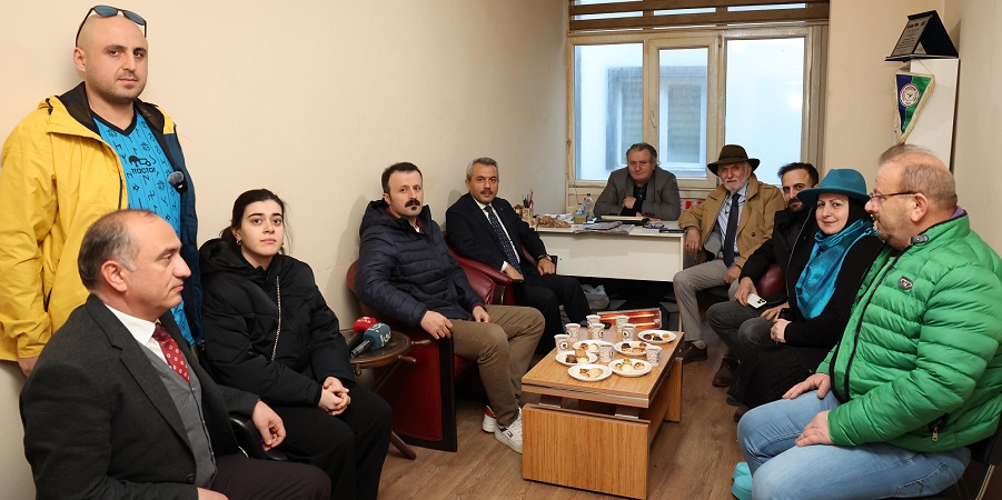 Vali Baydaş: 