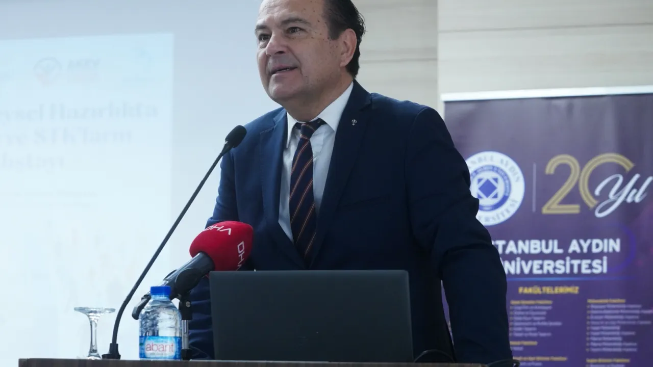 İstanbul'da afetlere dirençli toplum oluşturmanın yolları konuşuldu