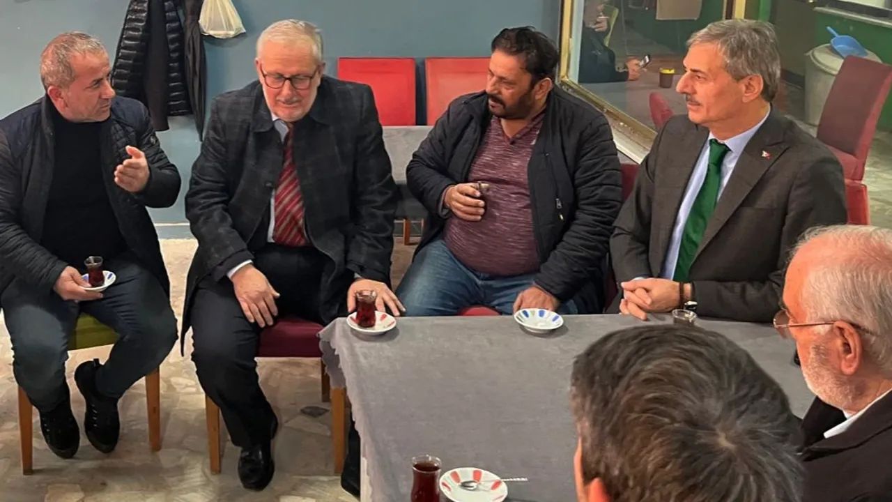 Başkan Alemdar Sakarya'da vatandaşlarla bir araya geldi