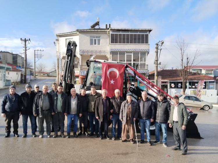 Esetçe'ye sıfır kepçe kazandırıldı