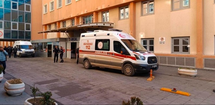 1 Yaşındaki Bebek Pencereden Düştü