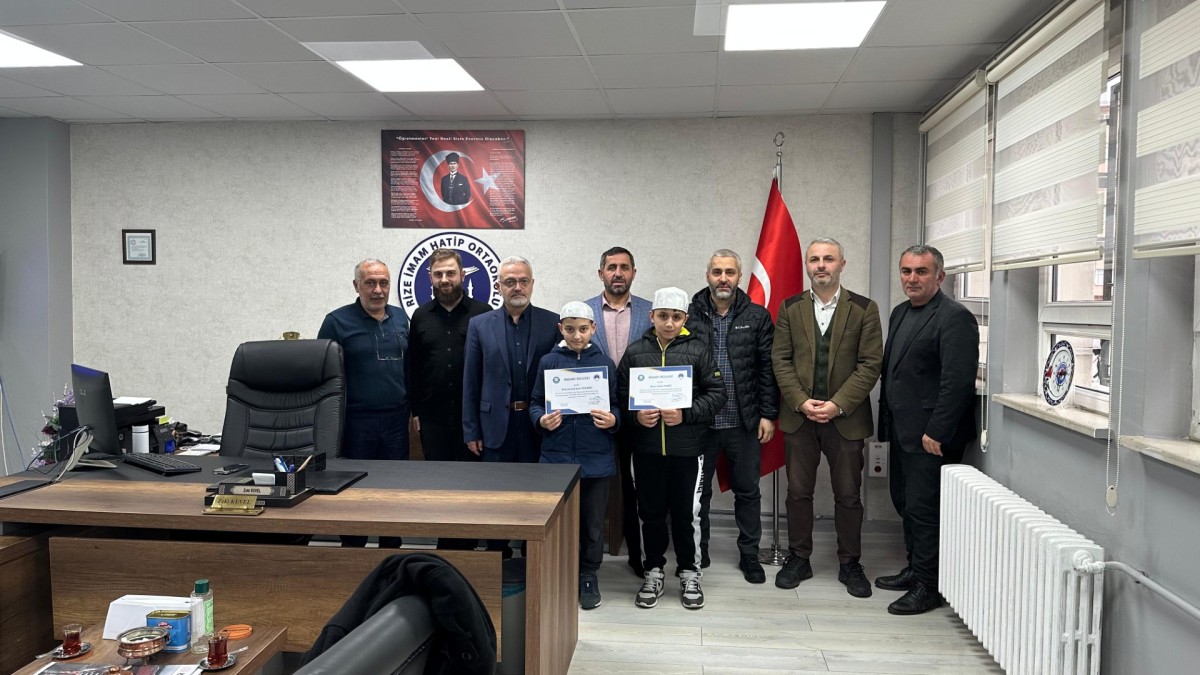 Rize'de Kur’an aşığı çocuklar hafızlık projesinde 9 ayda hafız oldular 