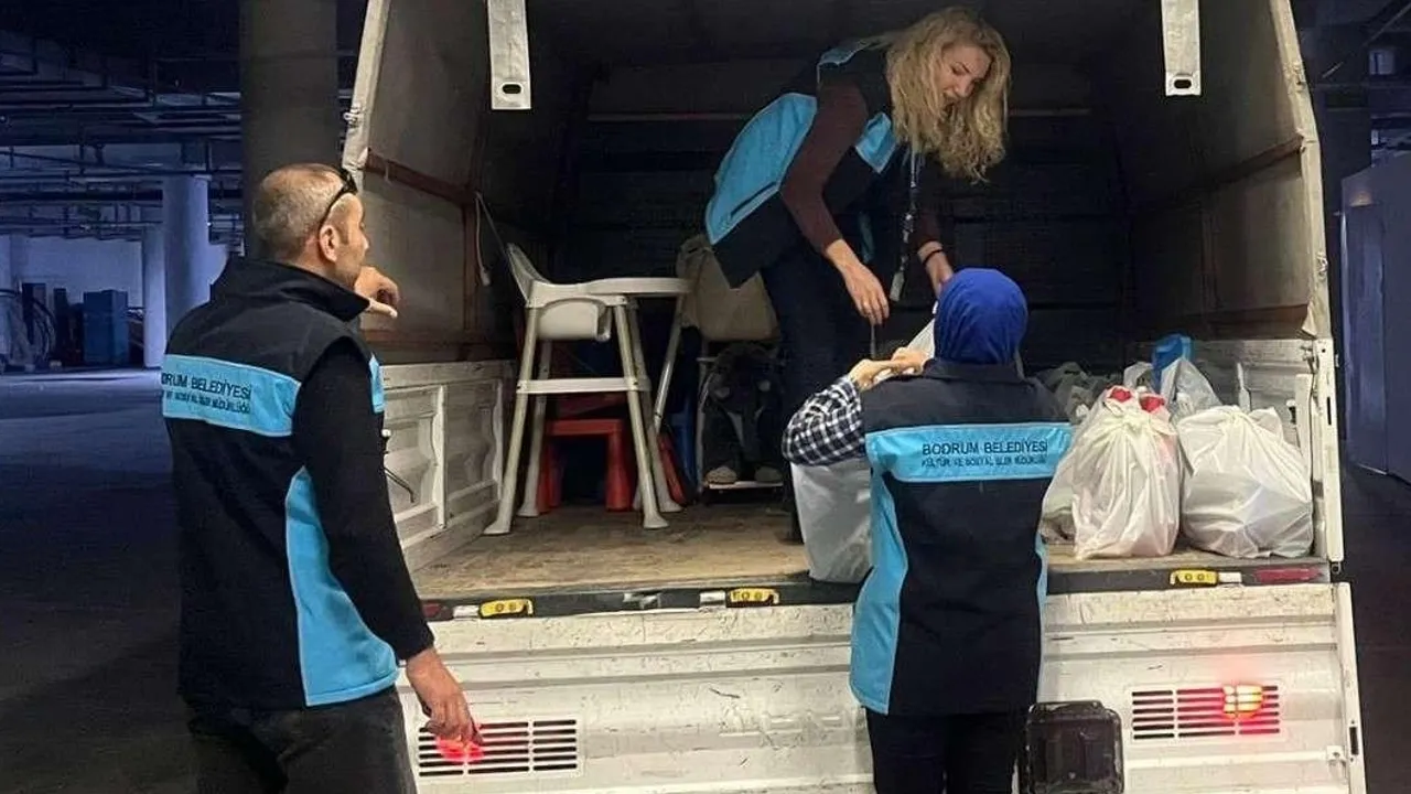 Bodrum'da 'özel' hediyeler dağıtıldı