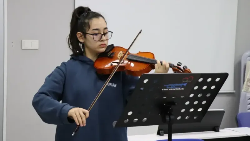 İzmit Belediyesi Gençlik Orkestrası mülakatları tamamlandı