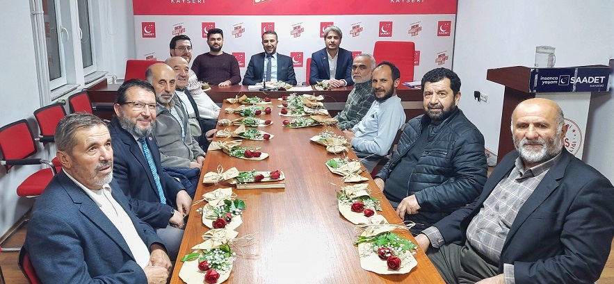 Başkan Erdal Altun’dan Aile Değerlerine Anlamlı Vurgu: “Sevgiyle Güçlenen Aileler, Güçlü Toplumun Temelidir”