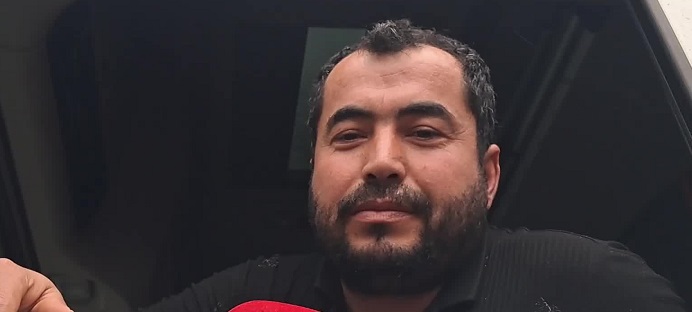 Sarp Sınır Kapısı'nda günlerdir bekleyen tır şoförleri, kuyruklardan ve yolların bozuk olmasından dert yandı