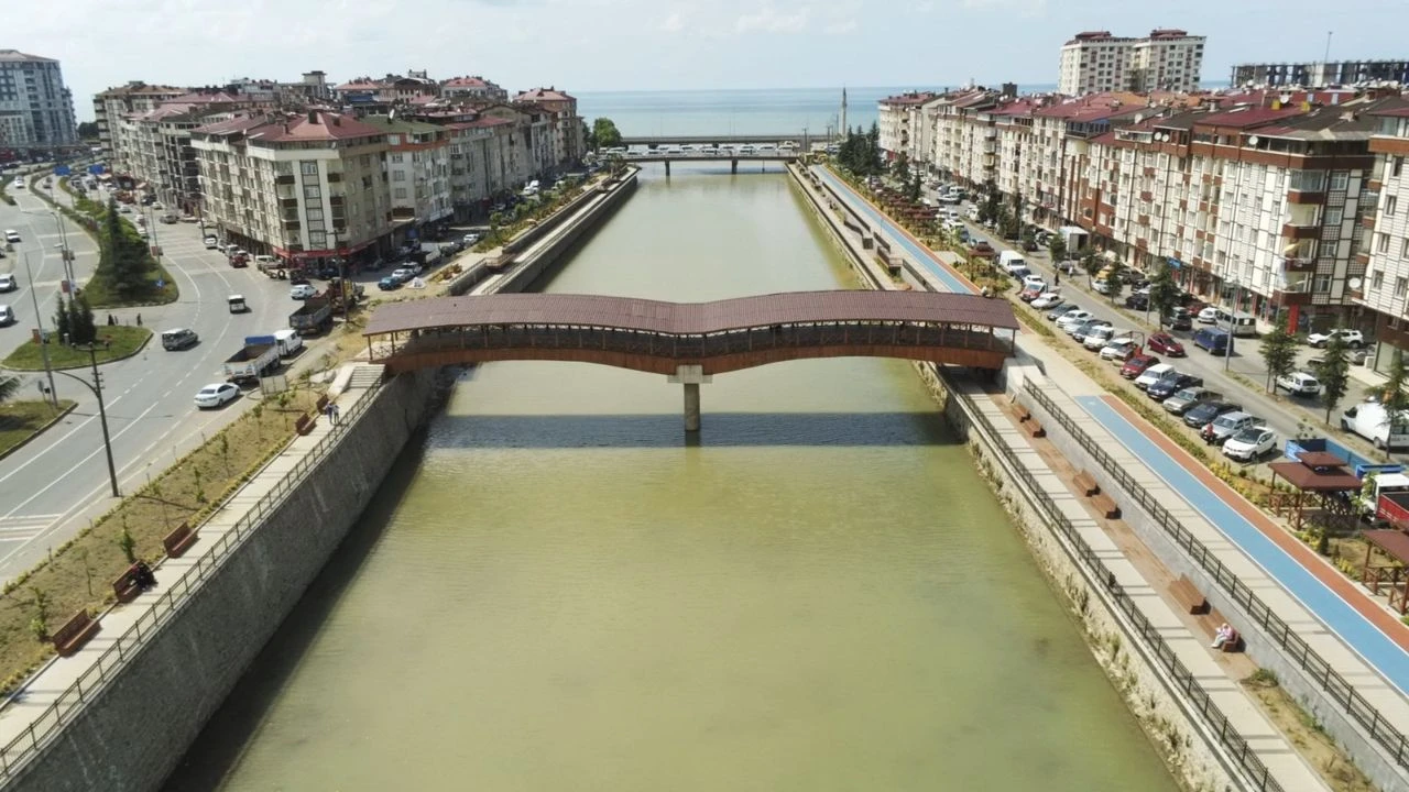 Devlet Su İşleri Trabzon’ da Çalışıyor