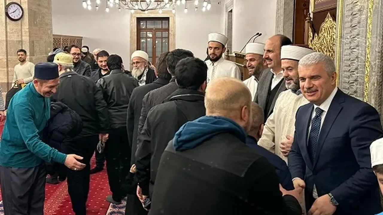 Konyalıların kandiline protokolden tebrik
