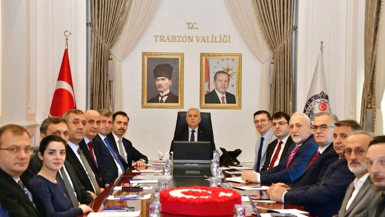 Trabzon’da İstihdam Seferberliği: İstihdam ve Mesleki Eğitim Toplantısı Yapıldı