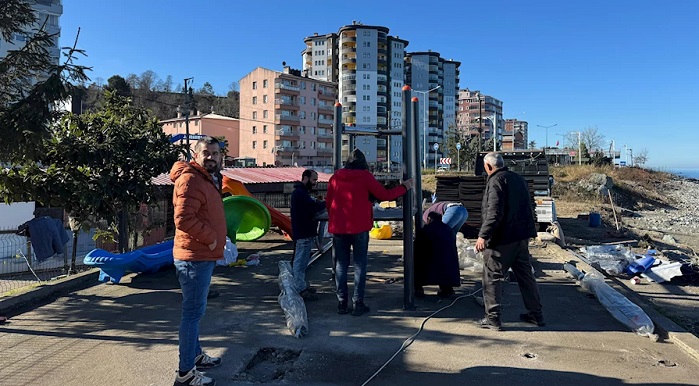 Pazar'da Başkan Çakır Seçim Öncesi Sözünü Tutuyor
