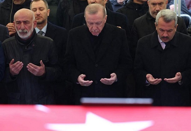 Erdoğan, Güneysu’da Kıbrıs Gazisi Muhammet Karslı ’nın Cenaze Namazına Katıldı