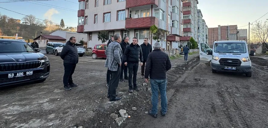 Başkan Çakır, Belediye Çalışmalarını İnceledi