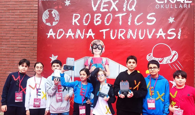 SANKO OKULLARI VEX IQ ROBOT YARIŞMASINDAN DÖRT BİRİNCİLİKLE DÖNDÜ