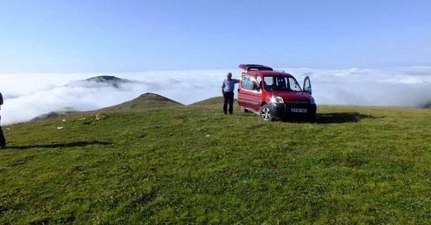 Handüzü yaylası 1800 metre yükseklikte doğaseverler ve turistleri ağırlıyor…