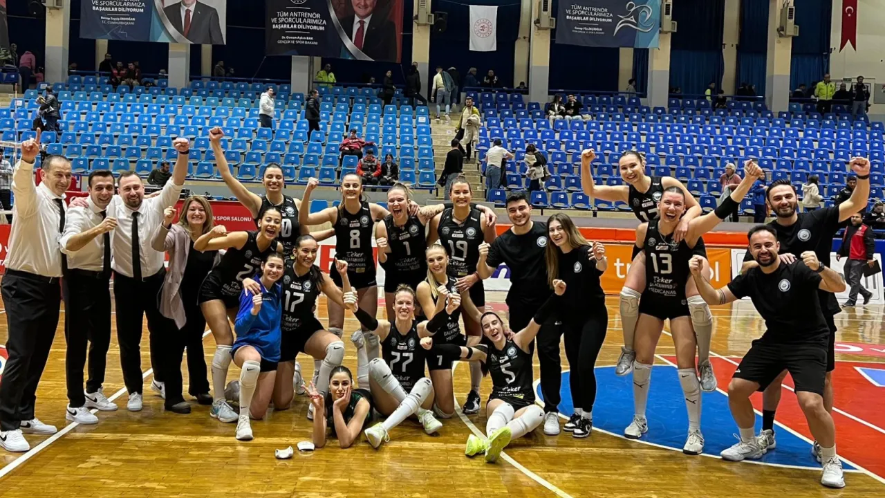 Bursa Nilüfer Belediyespor Eker Aydın’dan zaferle döndü