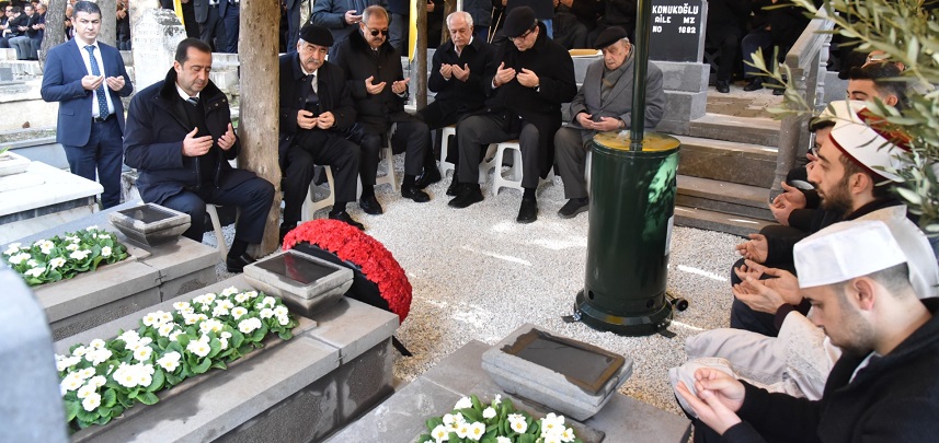 SANKO’NUN KURUCUSU SANİ KONUKOĞLU, MEZARI BAŞINDA ANILDI