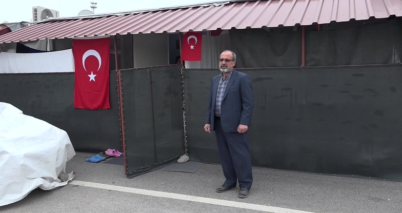  Serkan Erkuş’un ailesi: 