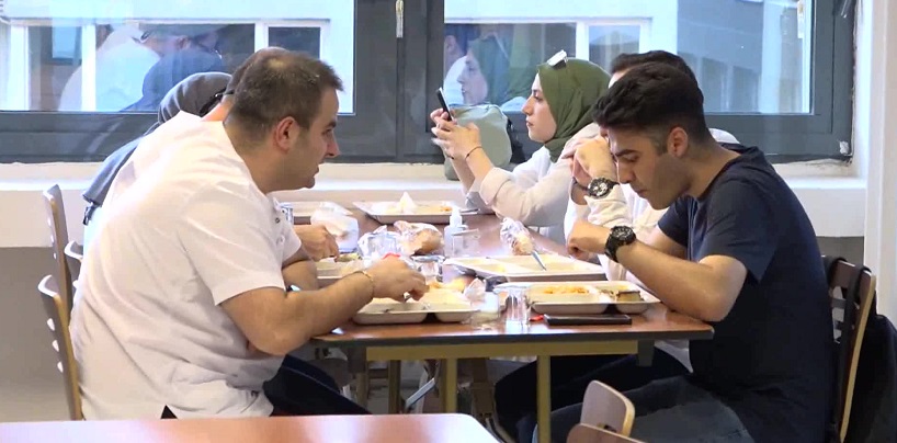 Başkent'te öğrenim gören üniversite öğrencileri, 