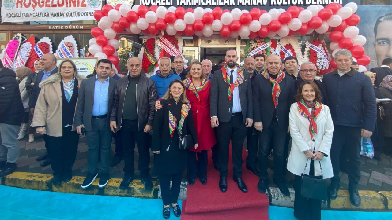 Başkan Hürriyet, Manav hemşerilerinin açılış heyecanına ortak oldu
