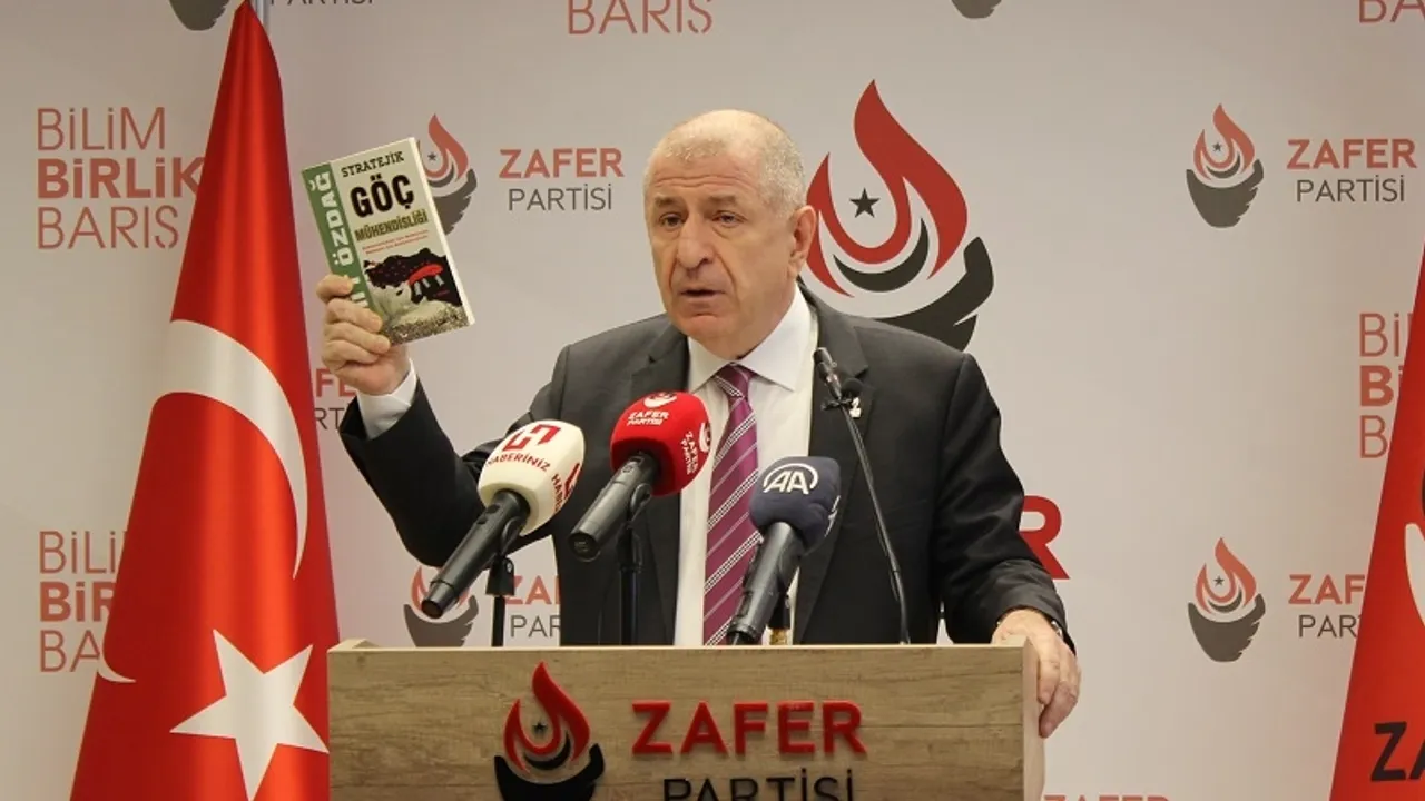 Özdağ’a Cumhurbaşkanına hakaretten soruşturma