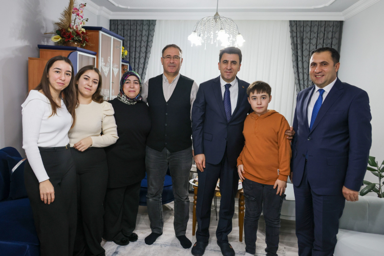 Bilecik'te Vali Aygöl gazileri yalnız bırakmıyor