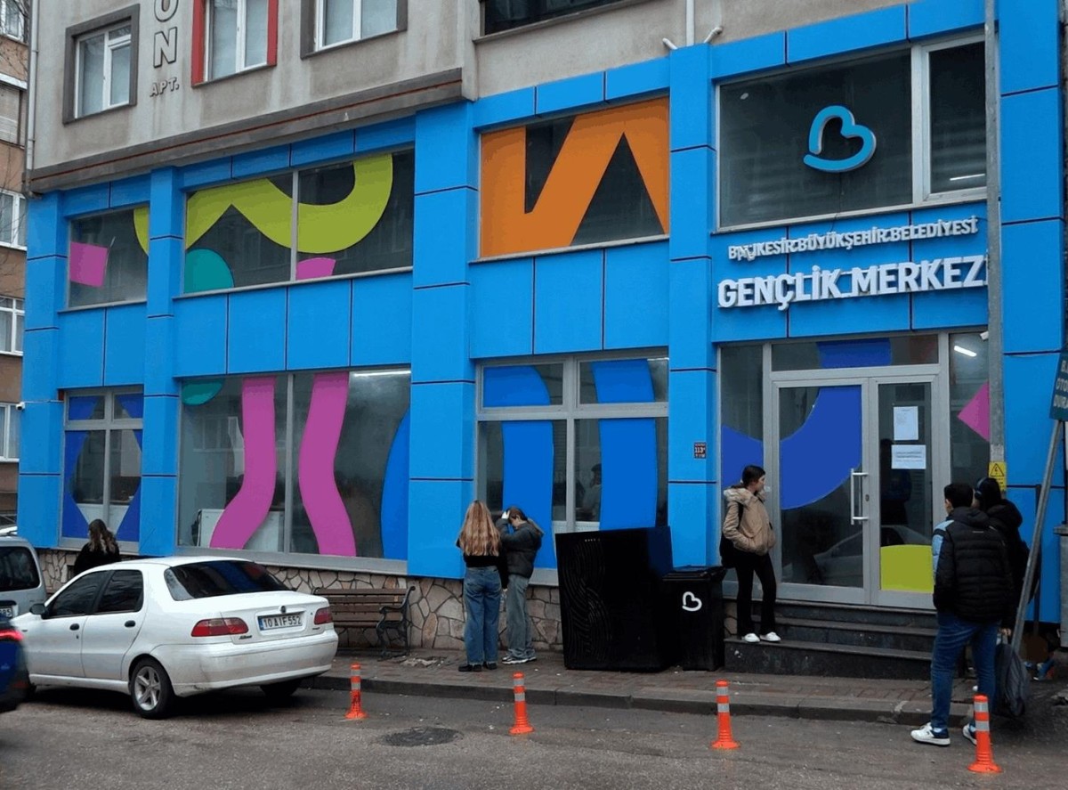 Balıkesirli gençlerden, Bandırma Gençlik Merkezi’ne tam not