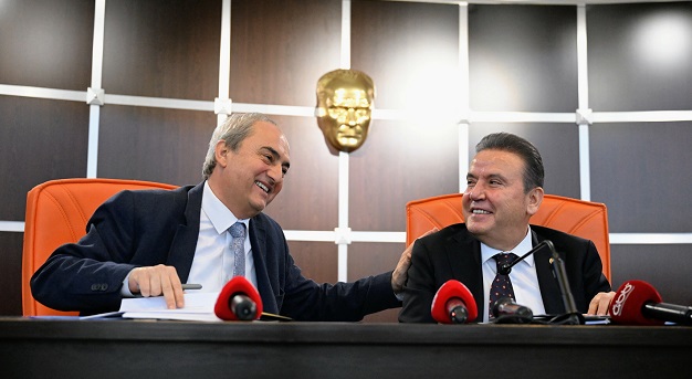 Antalya Büyükşehir Belediye Başkanı Böcek'ten Kepez'e ziyaret