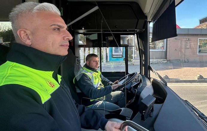 İETT, İstanbul’da İlk Hidrojen Yakıtlı Otobüs Testini Gerçekleştirdi...
