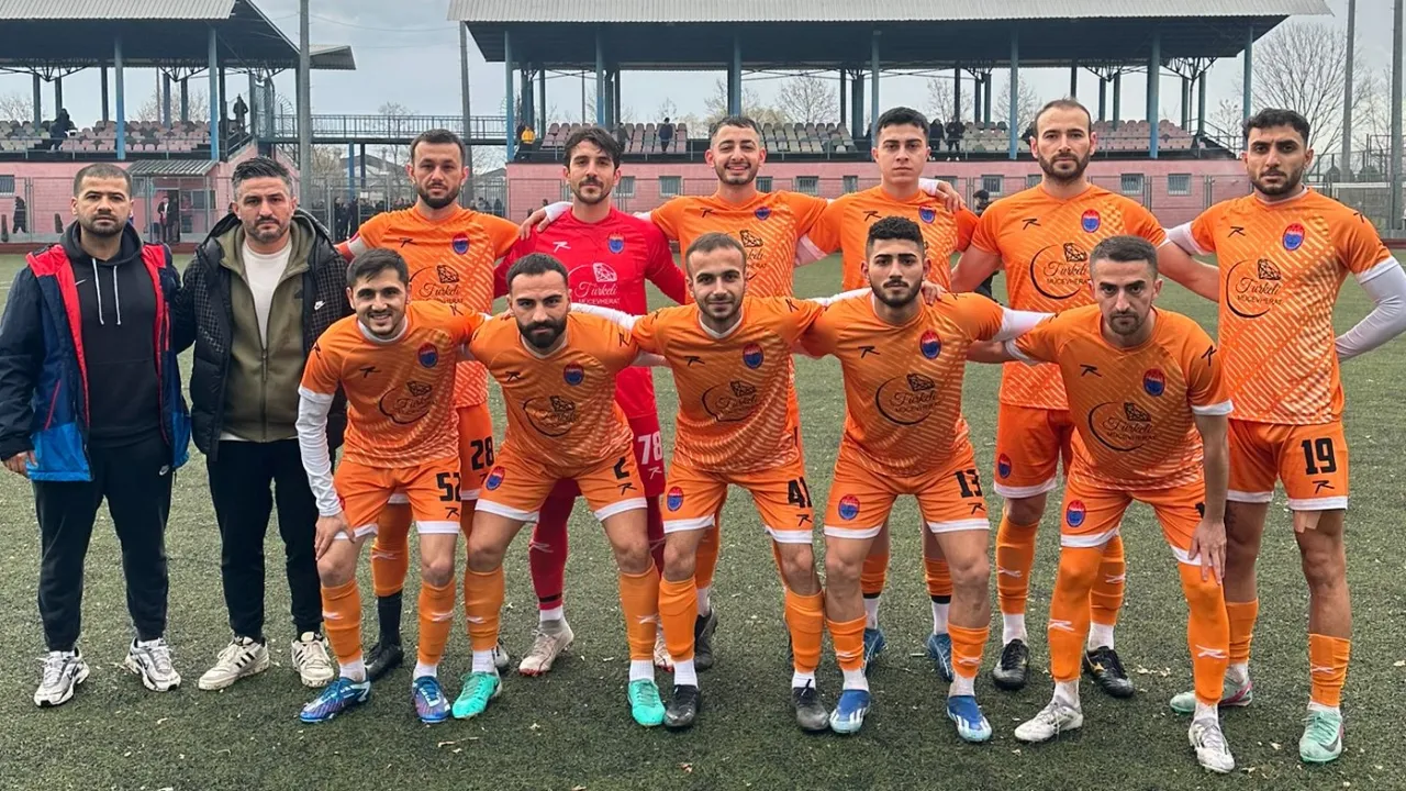 Kocaeli'de Darıca Türkelispor Play-off yolunda kritik virajda