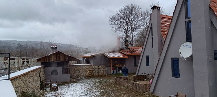 Bilecik'te çiftlikte çıkan yangın kontrol altına alındı