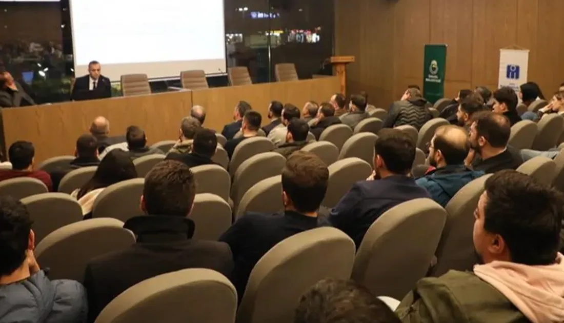 Depremde yıkılan binaların projeleri mühendislerle incelendi