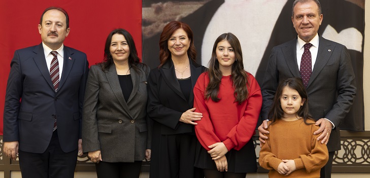 Seçer: 