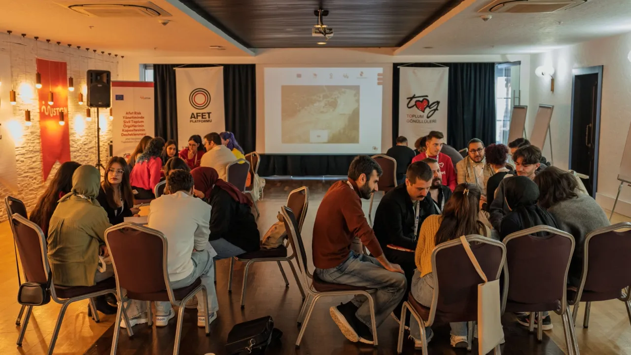 Afet Gönüllülüğü eğitimlerine Antalya'dan start