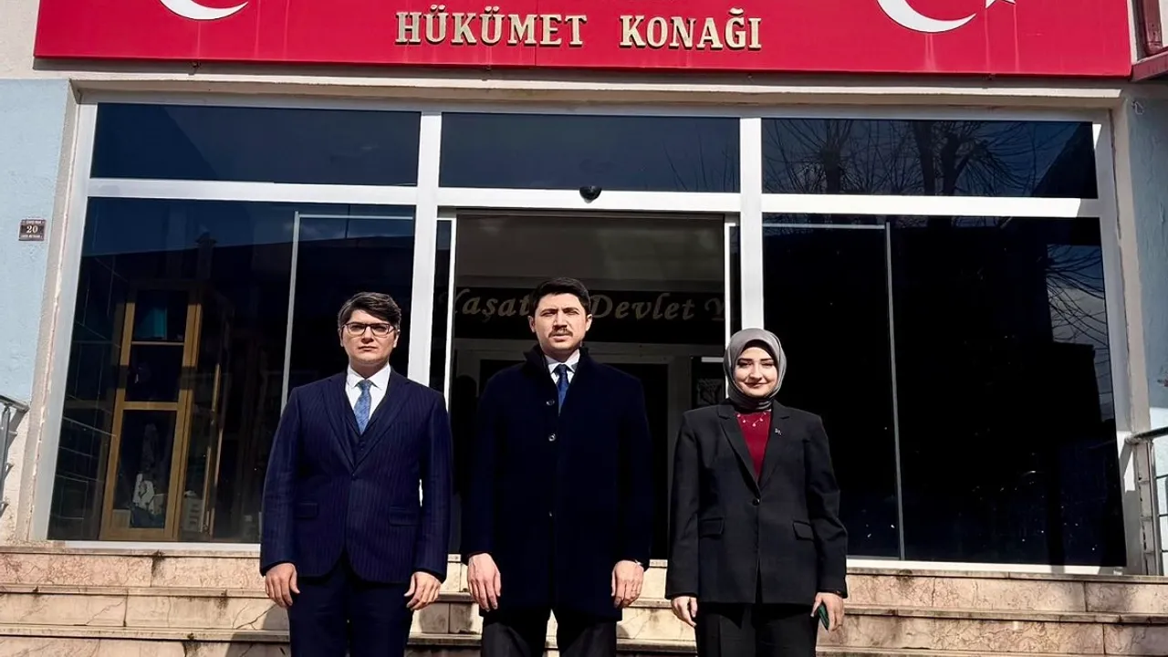 Bilecik Pazaryeri Kaymakamı Kahraman’a iade-i ziyaret