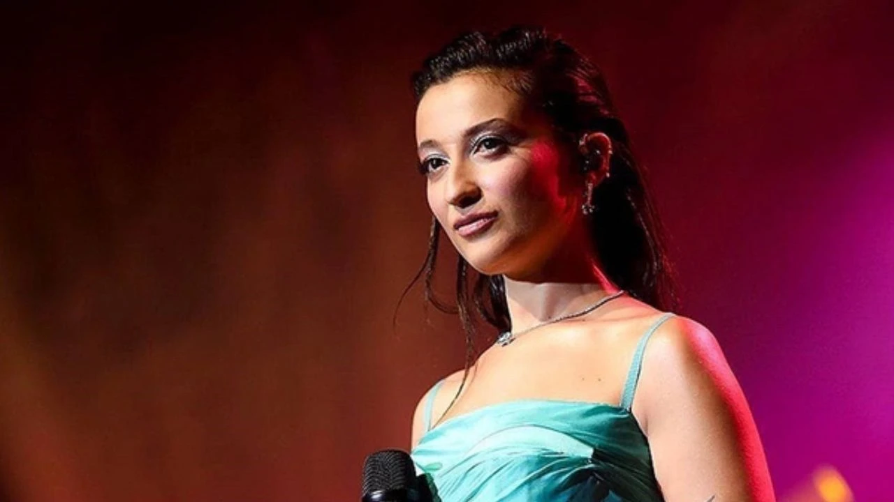 Melike Şahin, Hadise'ye Sözlü Cevap Verdi! O Ses Türkiye'deki Gergin Anlar