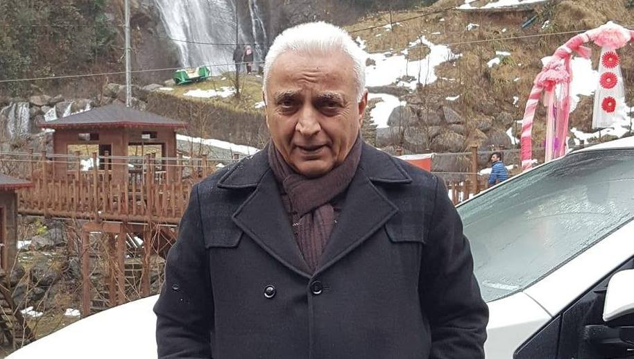 Emekli Eğitimci Cahit Kara Çayeli’nde Topağa Verildi