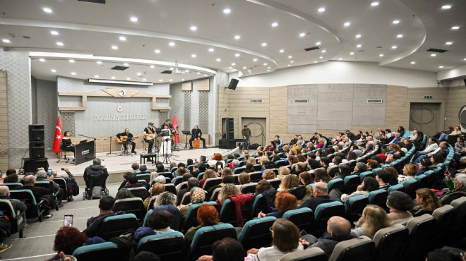 İzmir Bornova’da iki efsane için unutulmaz gece