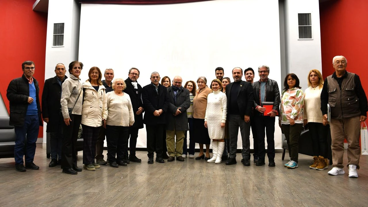 Yaşar Kemal Manisa’da anıldı