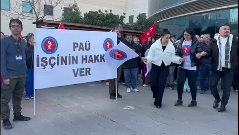 Denizli Pamukkale Üniversitesi Hastanesi çalışanlarından 