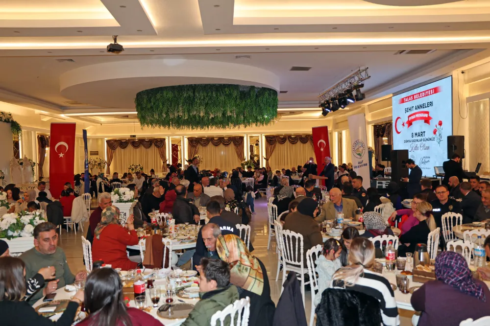 Kayseri Talas'tan şehit ailelerine iftar