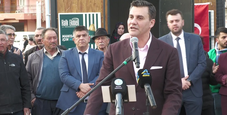Manisa Büyükşehir Belediyesi, Sarıgöl’e 3 Halk Ekmek büfesi açtı