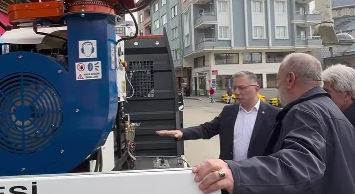 Kalkandere Belediyesine Yeni Araç ve Ekipman