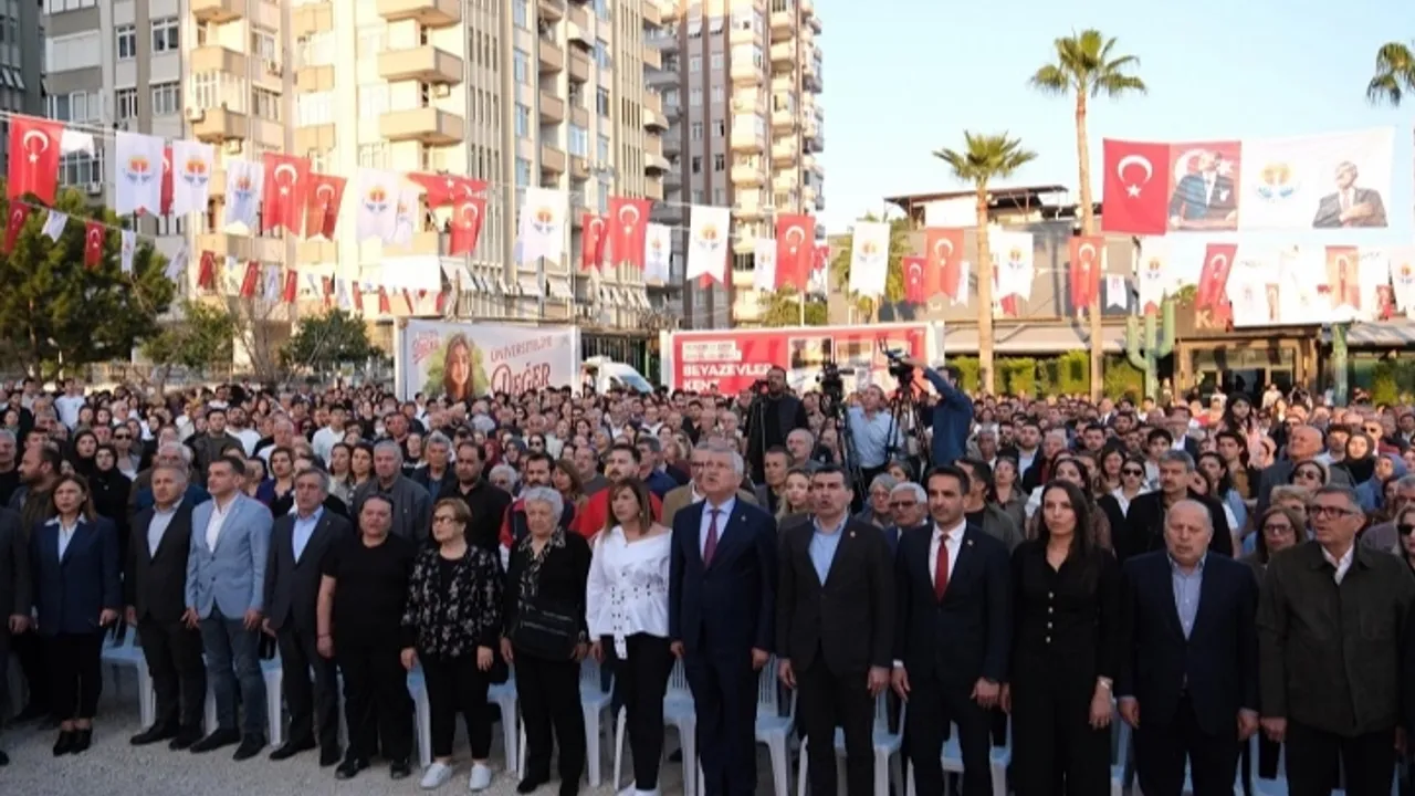 Adana Beyazevler Kent Kütüphanesi’nin temeli atıldı